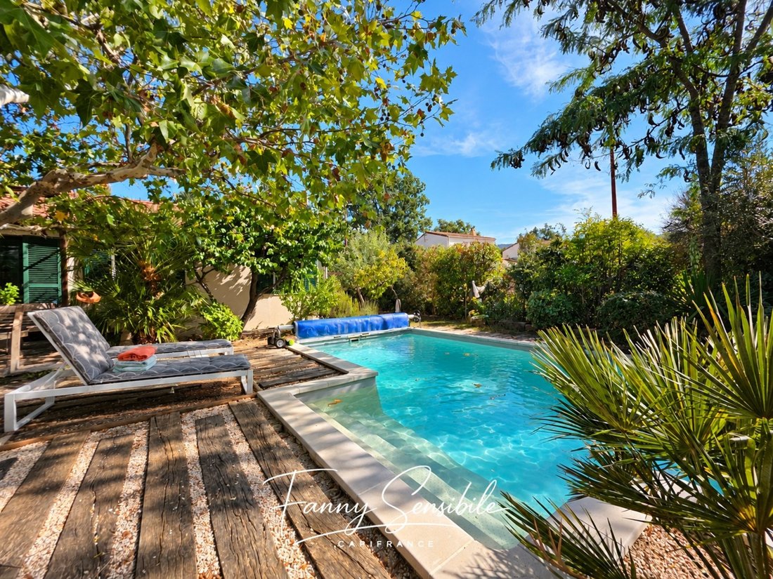 House in Trets, Provence-Alpes-Côte d'Azur, France 2 - 19011202