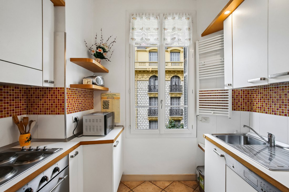 Apartment in Nice, Provence-Alpes-Côte d'Azur, France 5 - 19010886