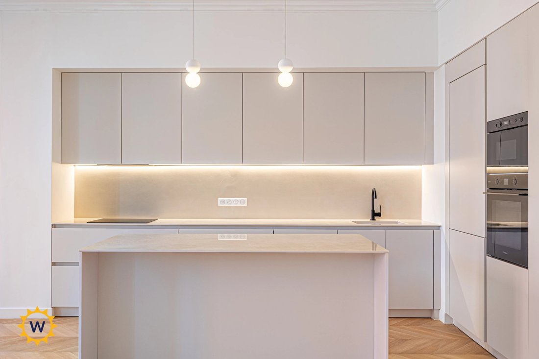 Apartment in Le Port, Nice, France 4 - 19010989