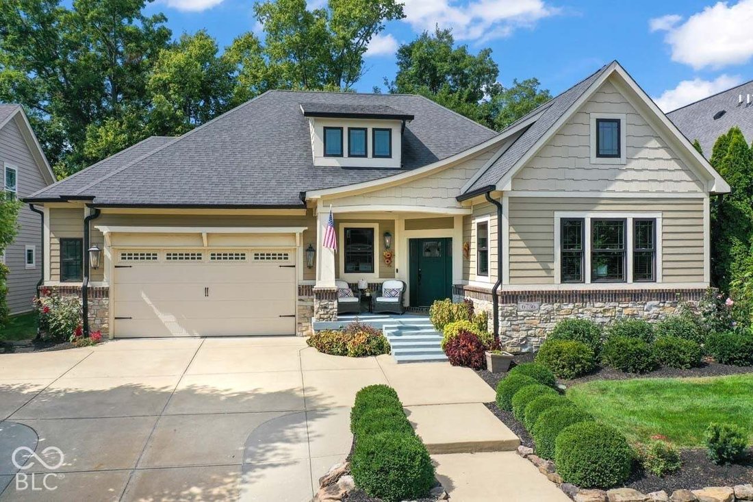 House in Zionsville, Indiana, United States 1 - 19011996