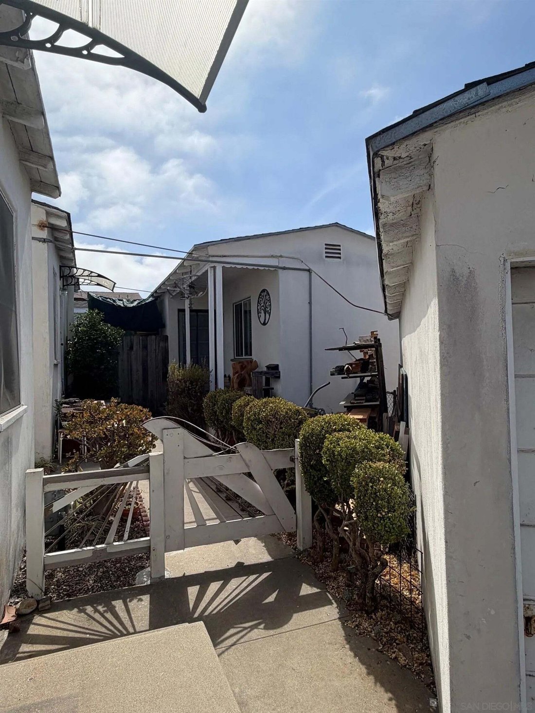 San Diego, California, United States 4 - 19014195