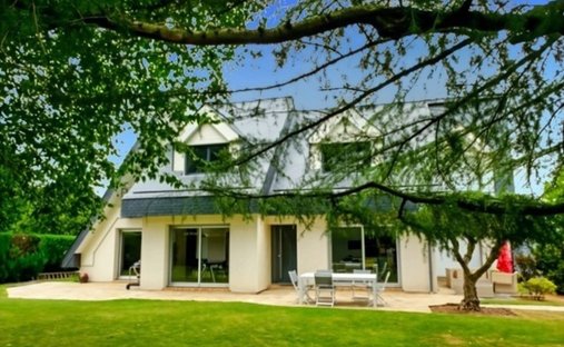 Casa a Ouest, Le Mesnil-Esnard, Francia 1