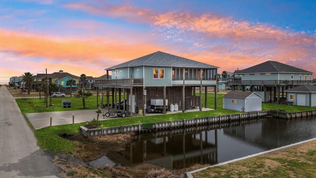 House in Bolivar Peninsula, Texas, United States 4 - 19014606