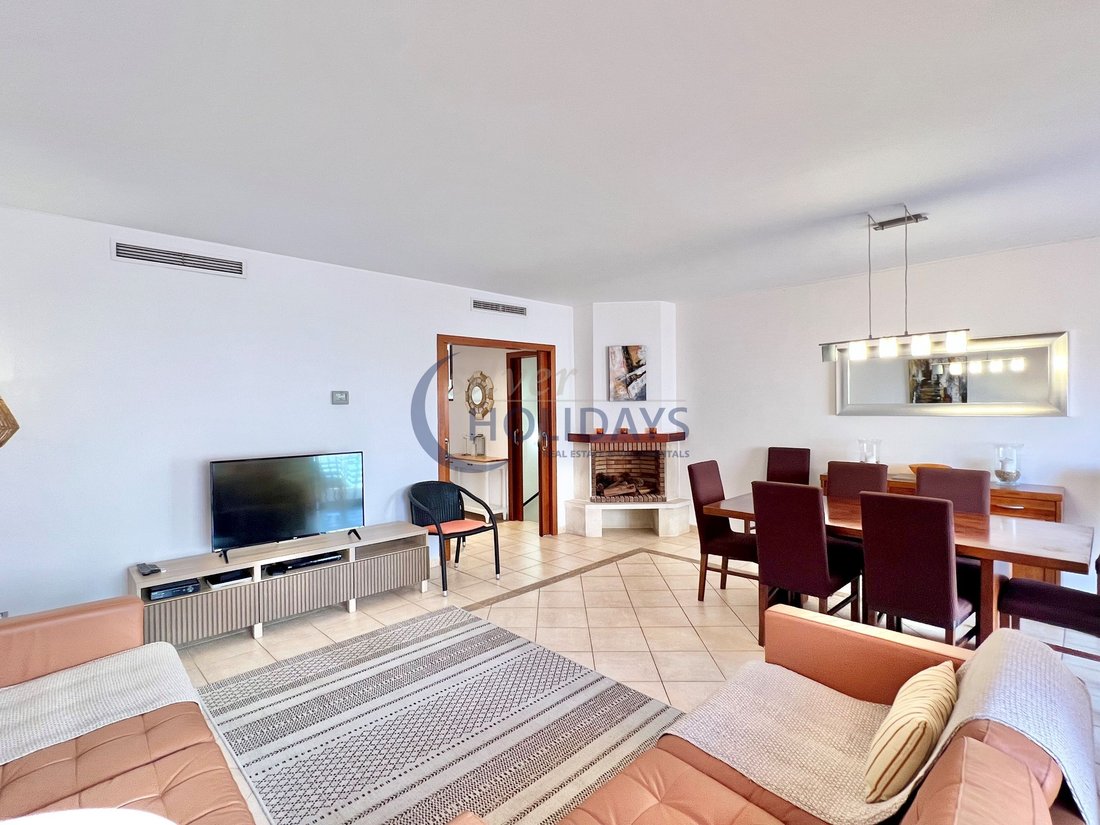 Townhouse in Alcantarilha, Algarve, Portugal 3 - 19015289