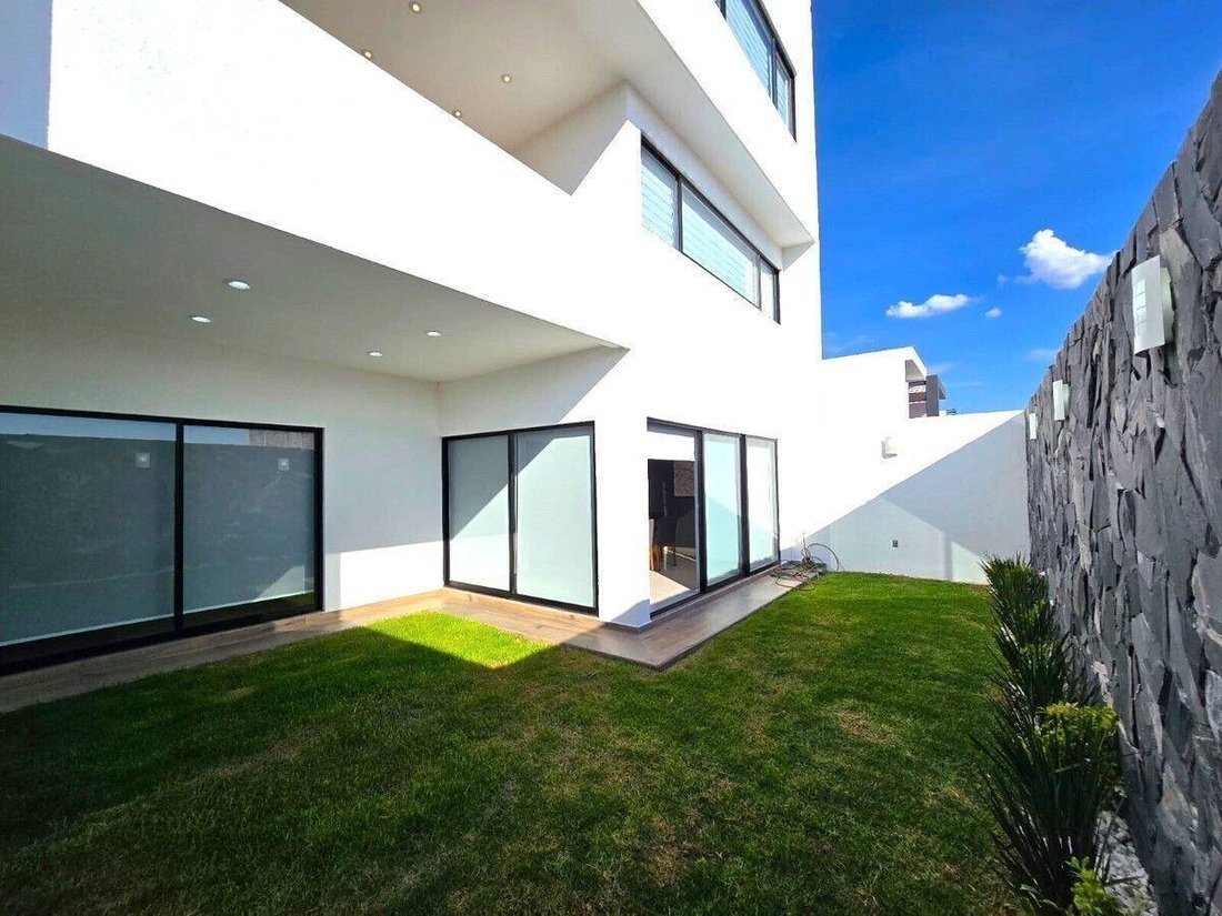 House in Juriquilla, Querétaro, Mexico 4 - 19011854