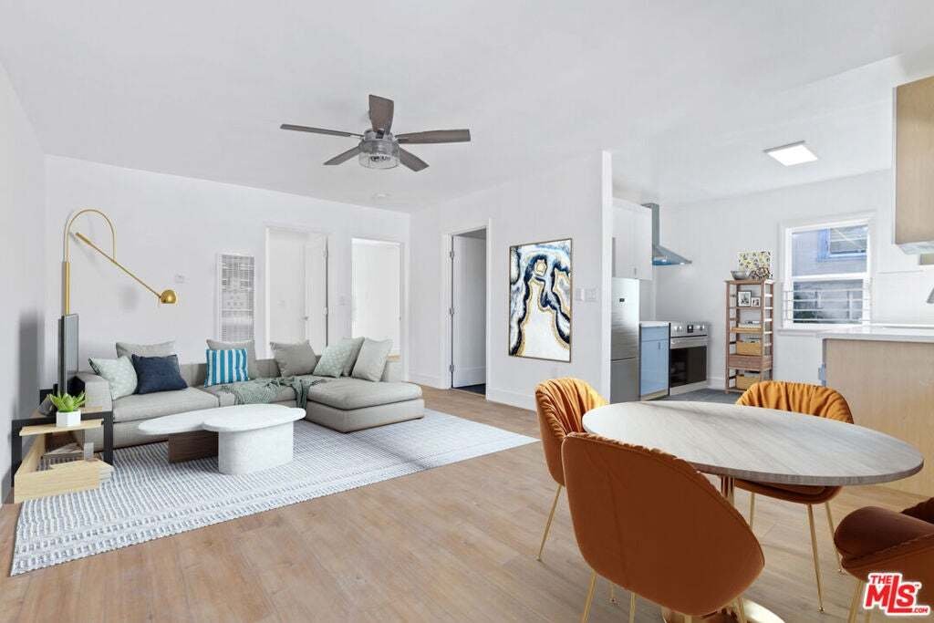 Los Angeles, California, United States 4 - 19009190