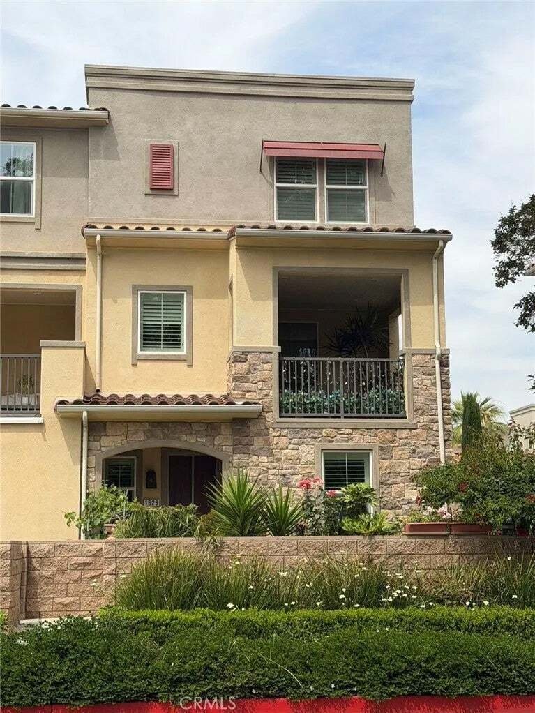 Condo in Alhambra, California, United States 1 - 18026648