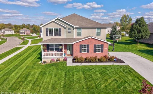 House in Grand Blanc Township, Michigan, United States 1