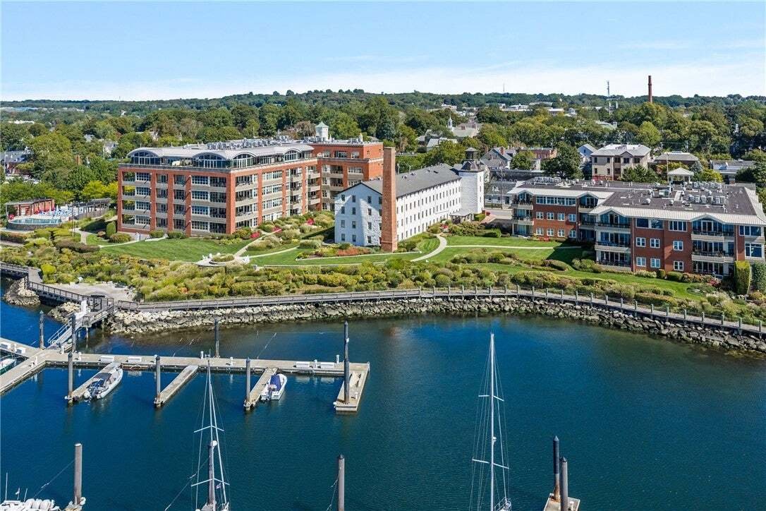 Condo in Bristol, Rhode Island, United States 2 - 19009141