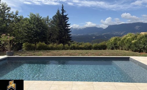 House in Roissard, Auvergne-Rhône-Alpes, France 1
