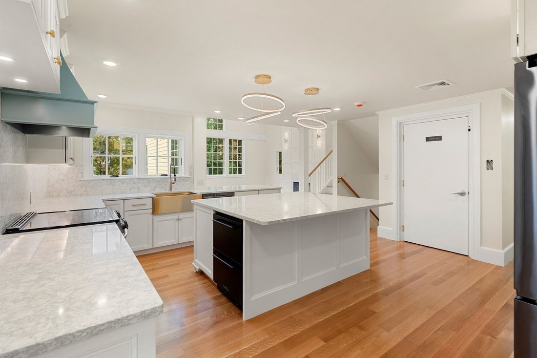 House in Lexington, Massachusetts, United States 5 - 19011563