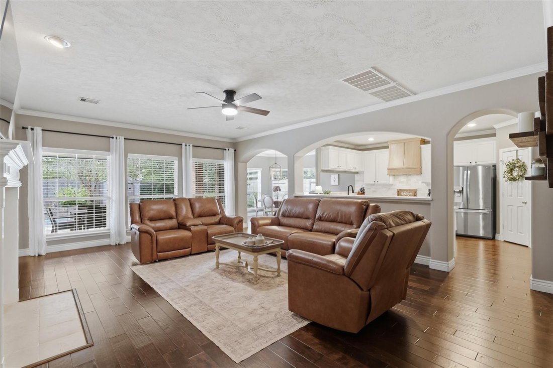 House in Friendswood, Texas, United States 4 - 19014554