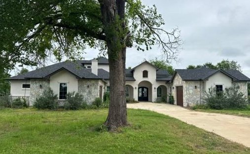 House in Smithville, Texas, United States 1