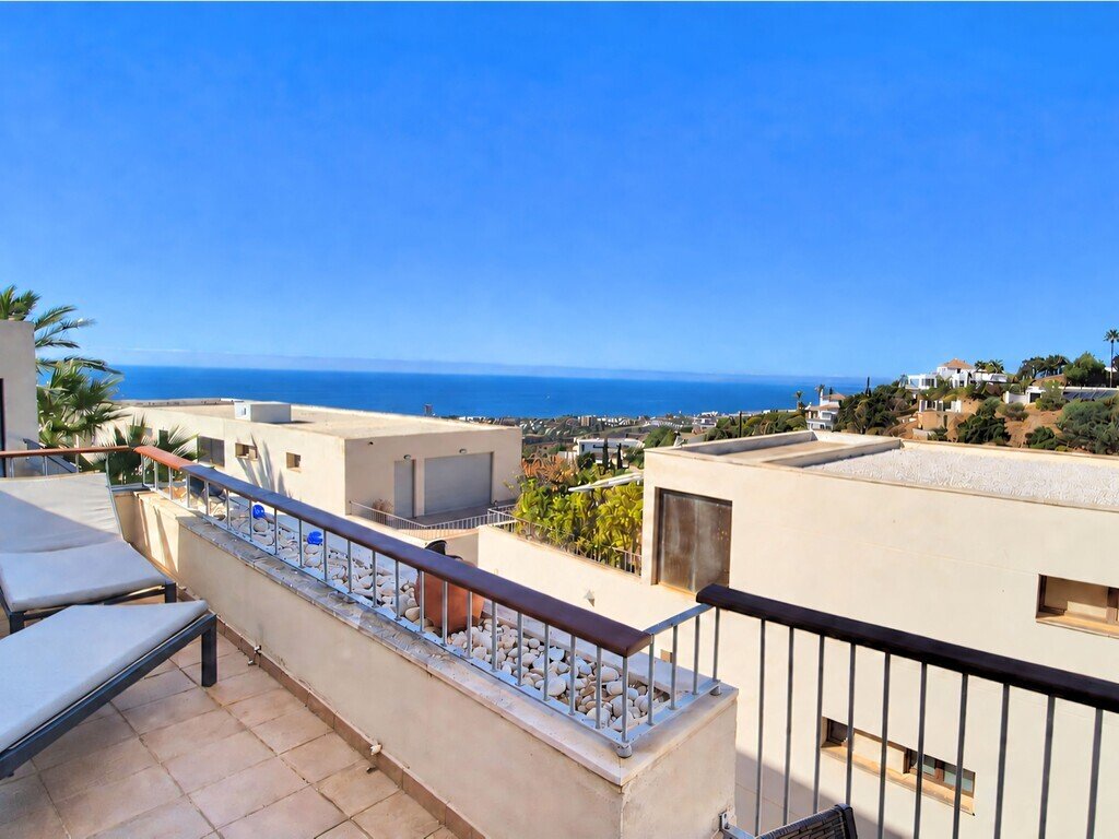 Apartment in Marbella, Andalusia, Spain 2 - 19014986
