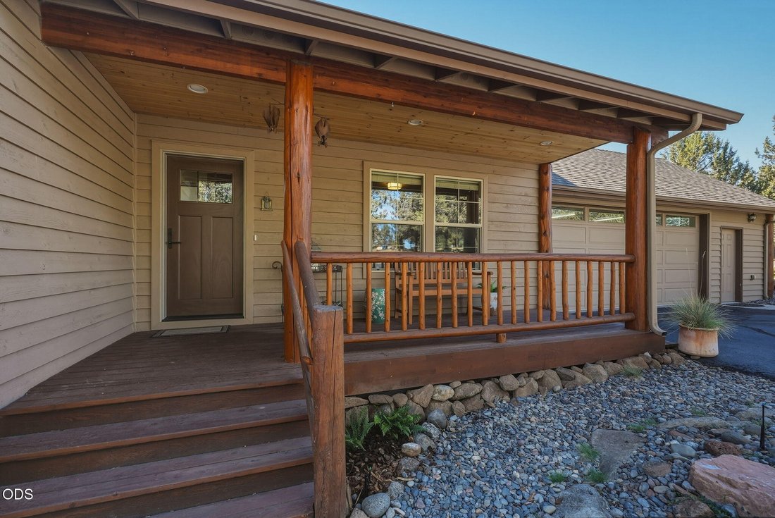 House in Sisters, Oregon, United States 1 - 19012029