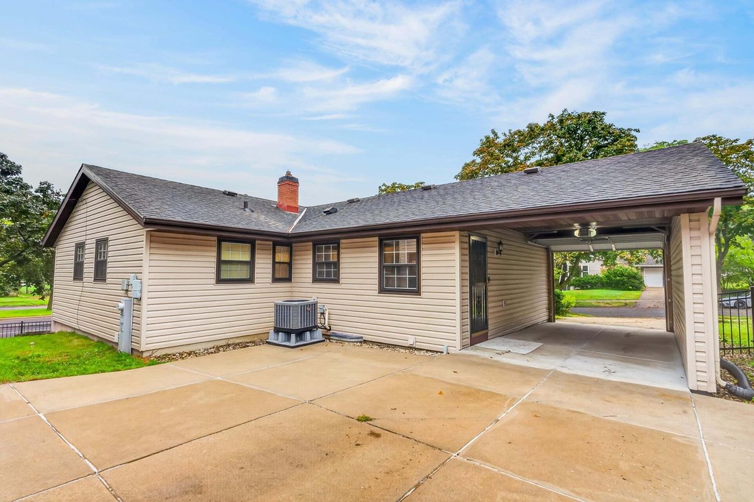 House in Fitchburg, Wisconsin, United States 4 - 19008861
