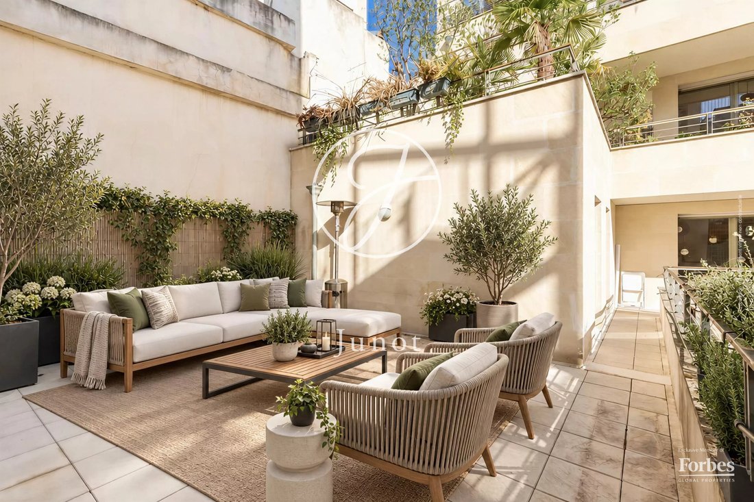 Apartment in Lorette-Martyrs, Paris 9e Arrondissement, Paris 2 - 19010917