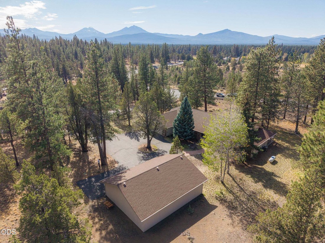 House in Sisters, Oregon, United States 1 - 19009011