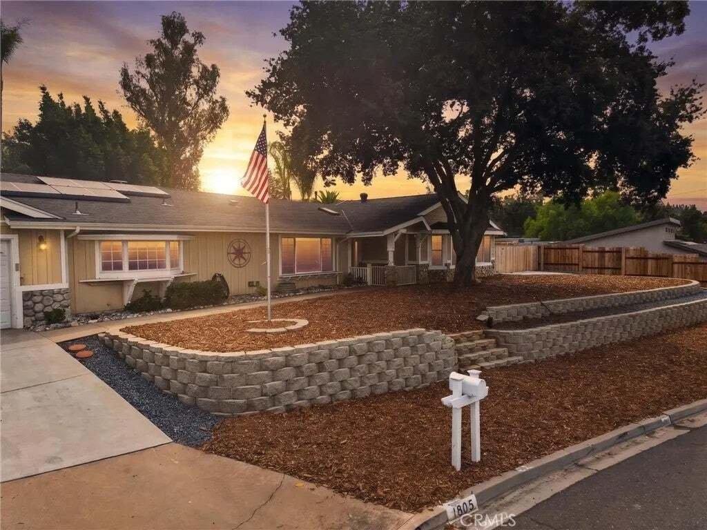 House in El Cajon, California, United States 3 - 19014202