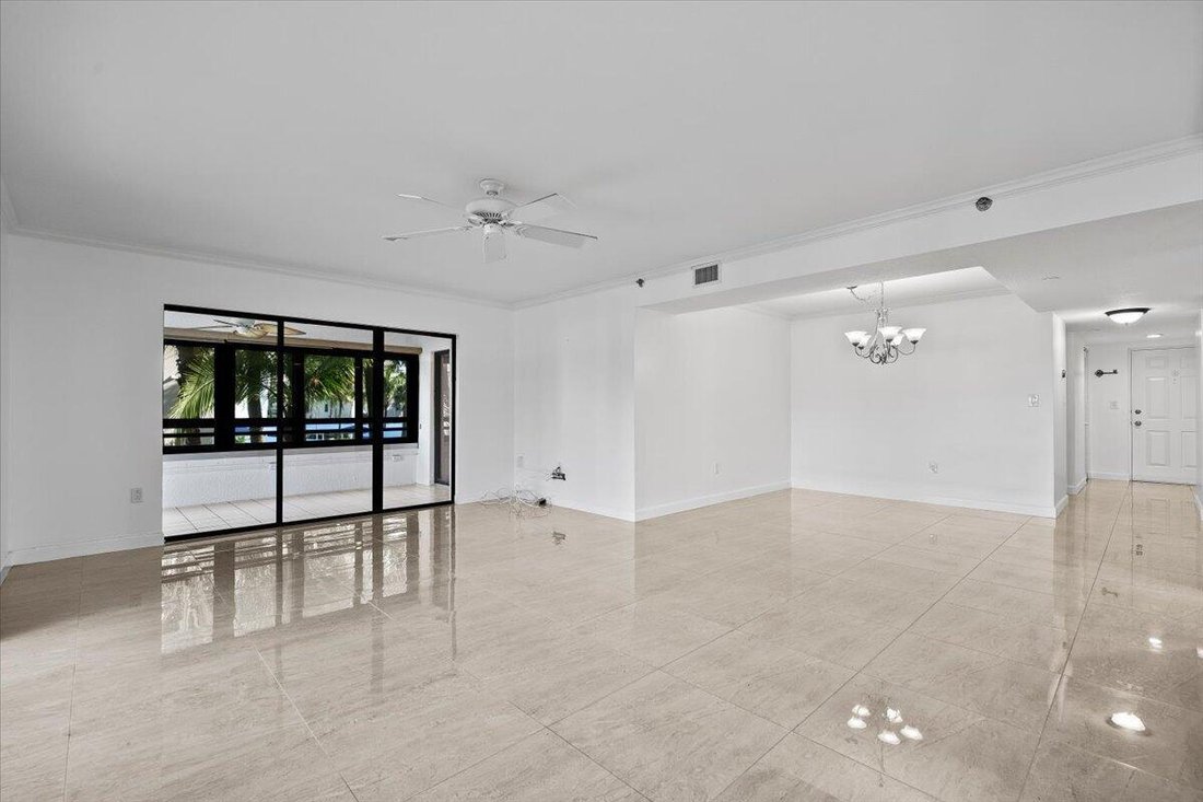 Condo in North Palm Beach, Florida, United States 5 - 19010157