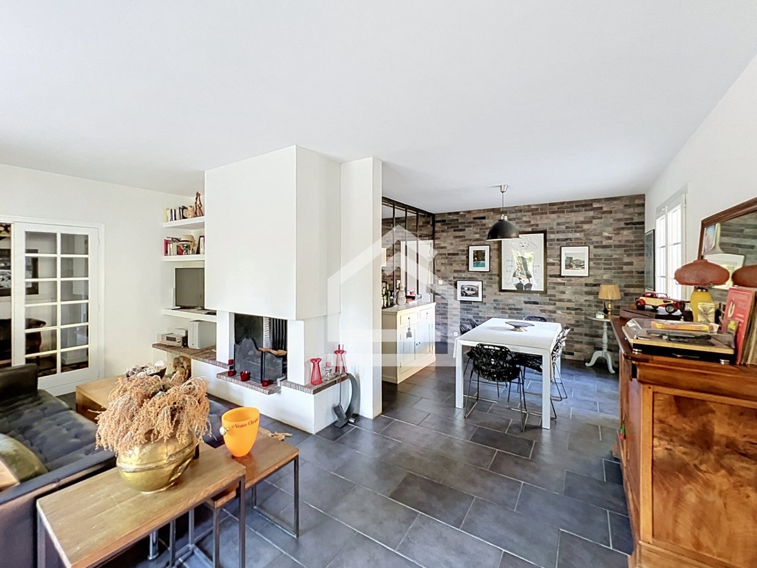 House in Saint-Aubin-de-Medoc, Nouvelle-Aquitaine, France 5 - 19014987