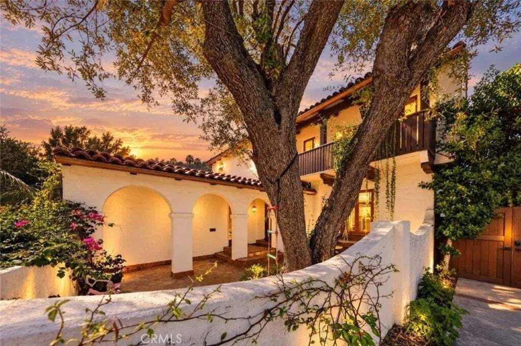 House in Glendale, California, United States 3 - 19014214