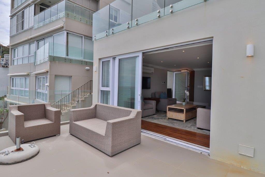 House in Clifton, Atlantic Seaboard, Cape Town 5 - 19011372