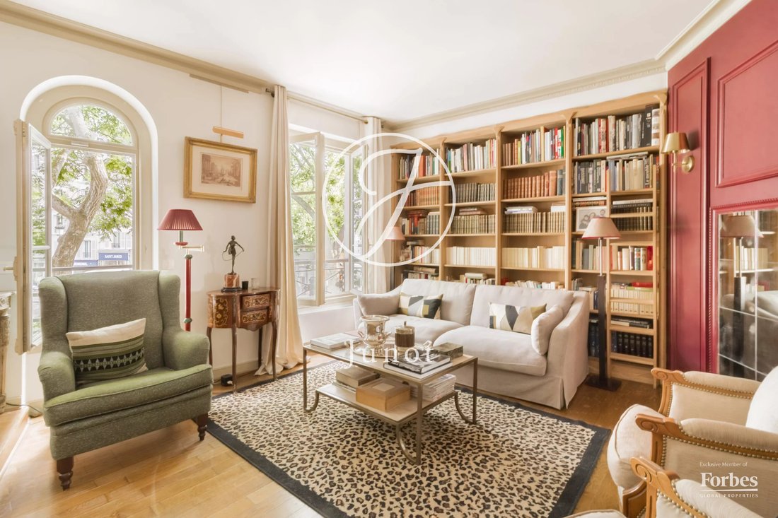 Apartment in Batignolles-Cardinet, Paris 17e Arrondissement, Paris 5 - 19010756