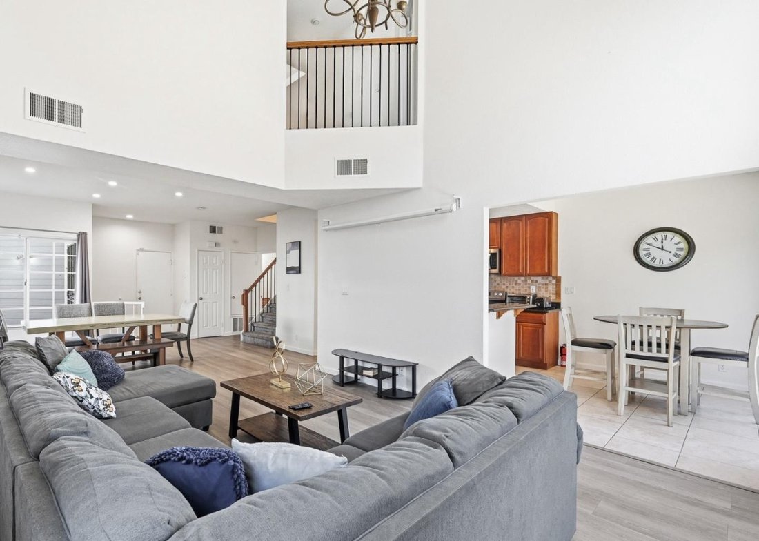 House in Hayward, California, United States 4 - 19012740