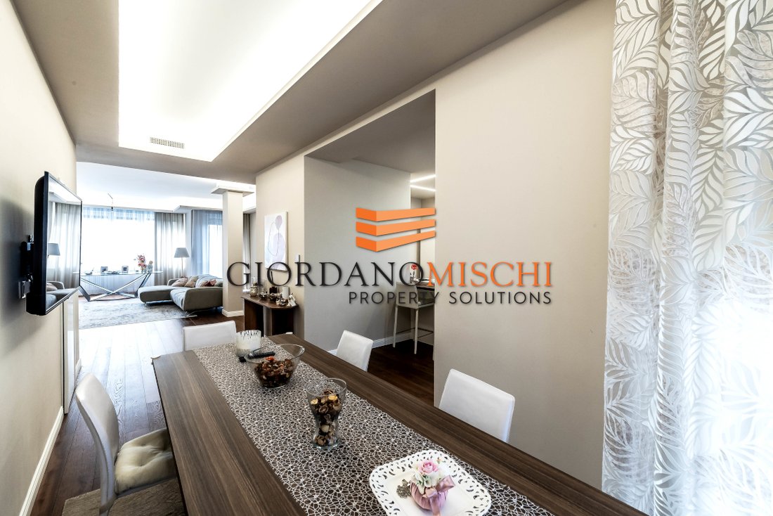 Apartment in Centro Storico, Monza, Lombardy 4 - 19012573