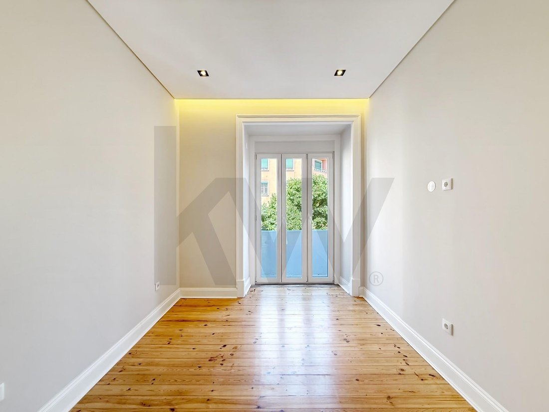 Apartment in Areeiro, Lisbon, Portugal 3 - 19010021