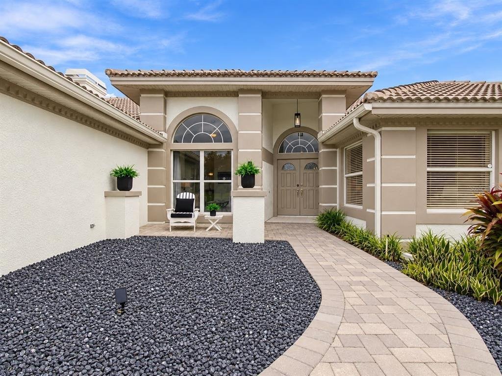 Zephyrhills, Florida, United States 3 - 19008755