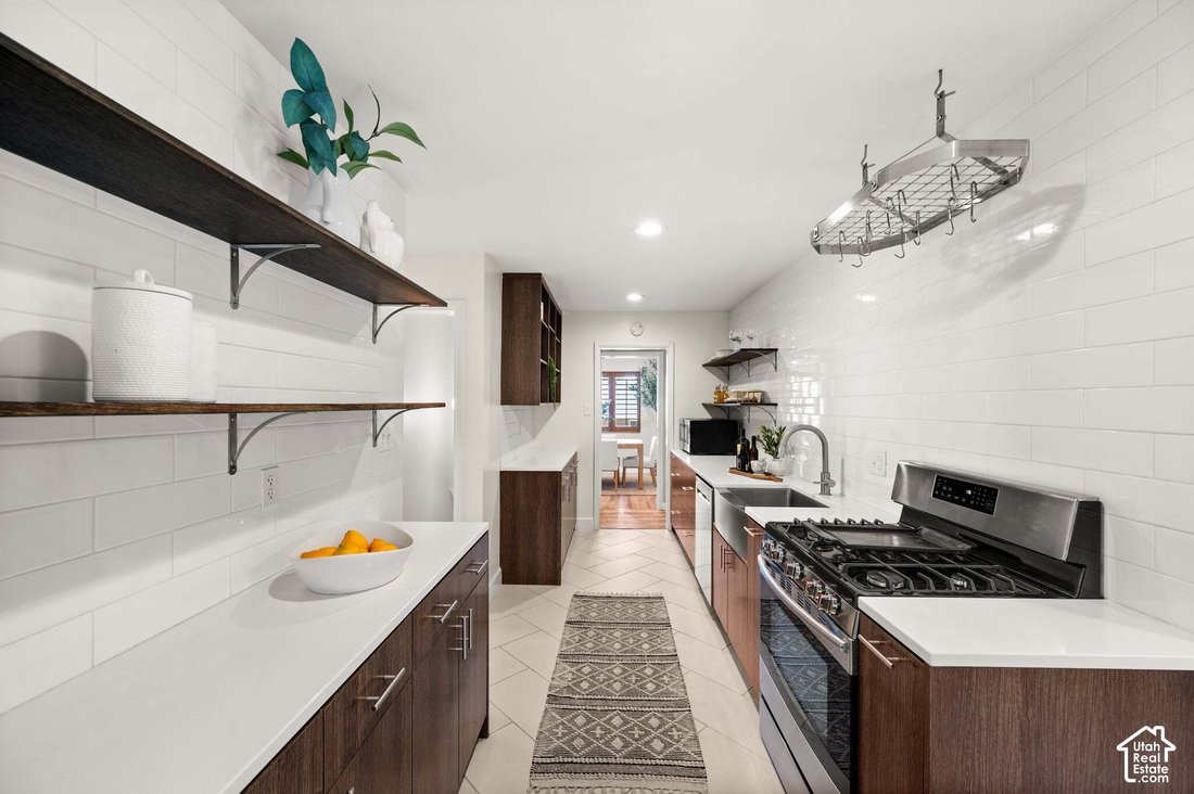 House in Salt Lake City, Utah, United States 5 - 18076386