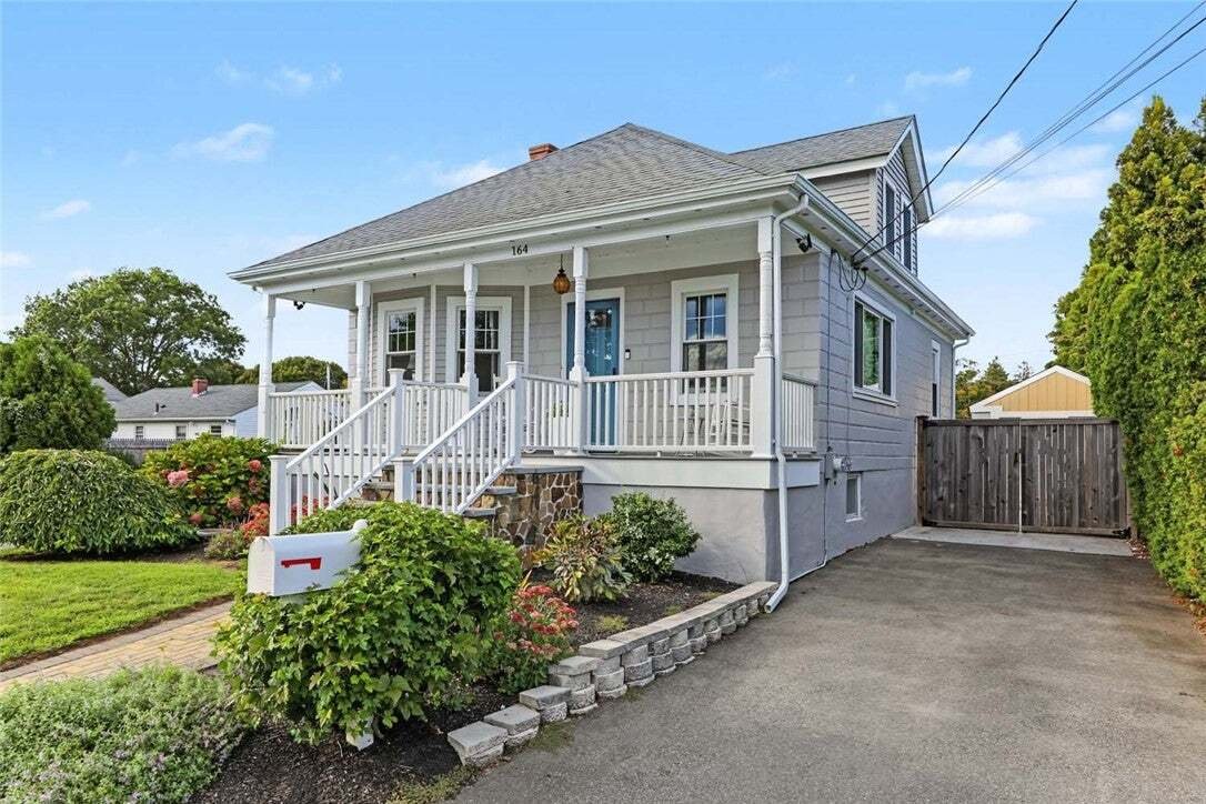 House in Barrington, Rhode Island, United States 2 - 19009128