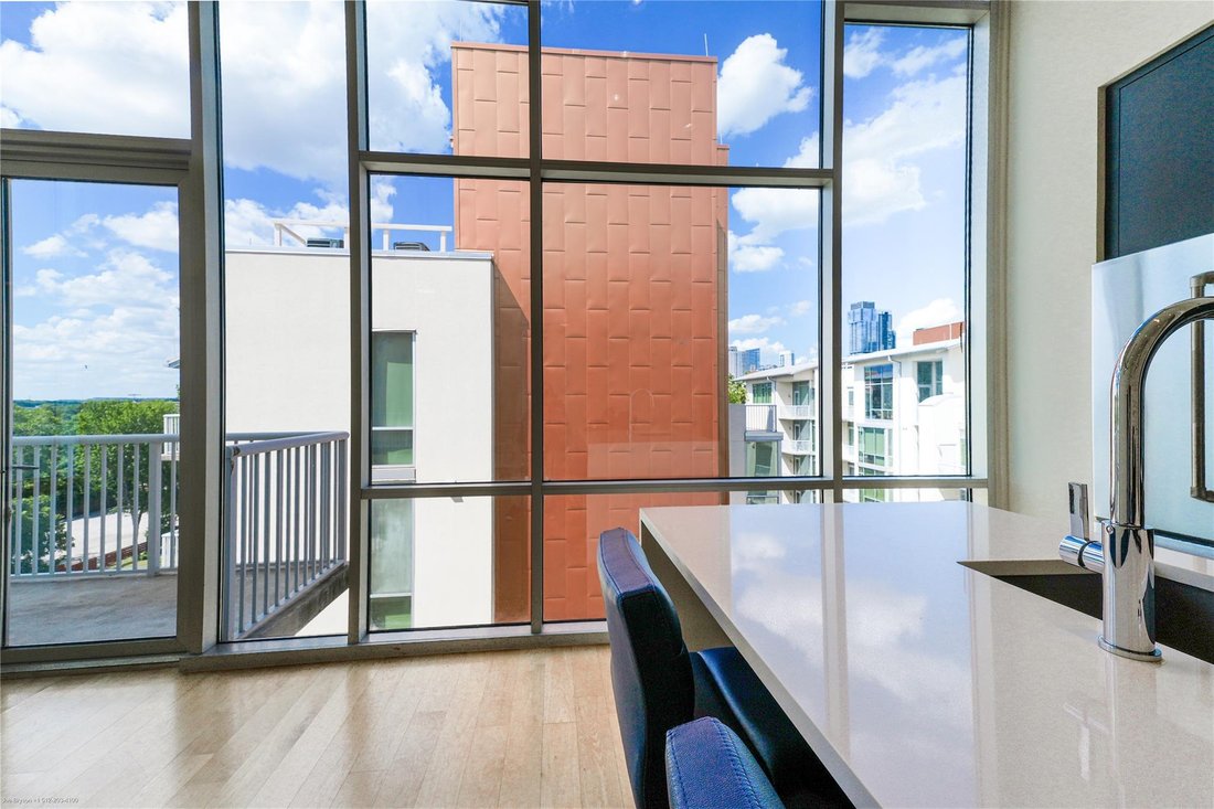 Condo in Austin, Texas, United States 3 - 19009643