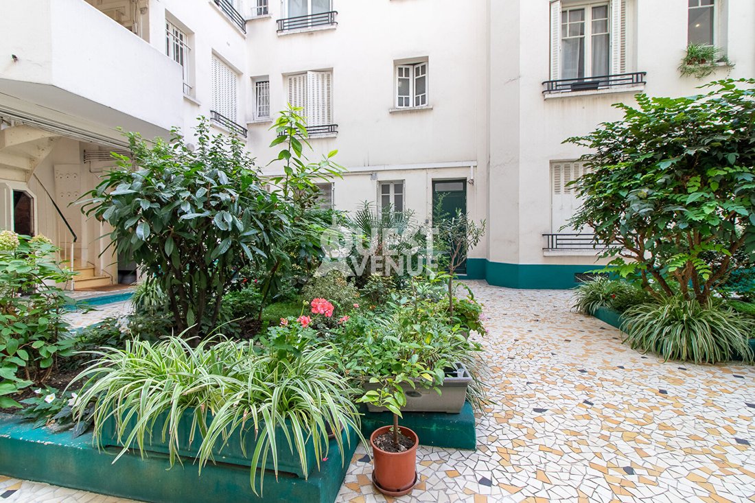 Apartment in Saint Lambert, Paris 15e Arrondissement, Paris 1 - 19014896