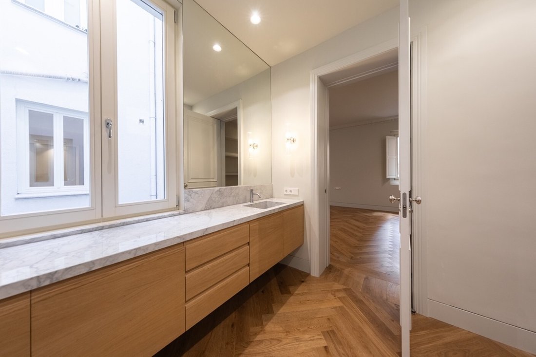 Apartment in Centro, Madrid, Spain 4 - 19014469