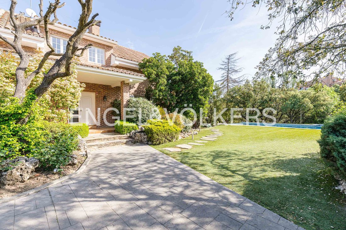 House in Las Rozas de Madrid, Comunidad de Madrid, Spain 1 - 19014591