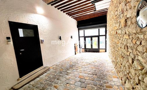 House in Centre, Melun, France 1