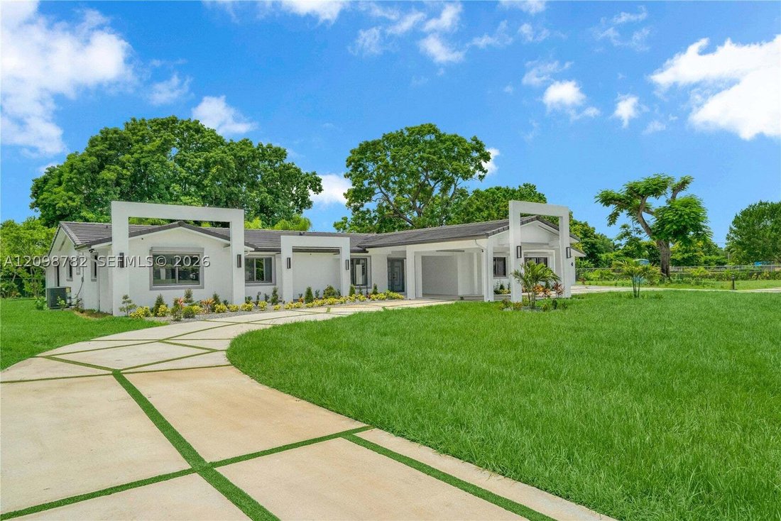House in Southwest Ranches, Florida, United States 2 - 19009605