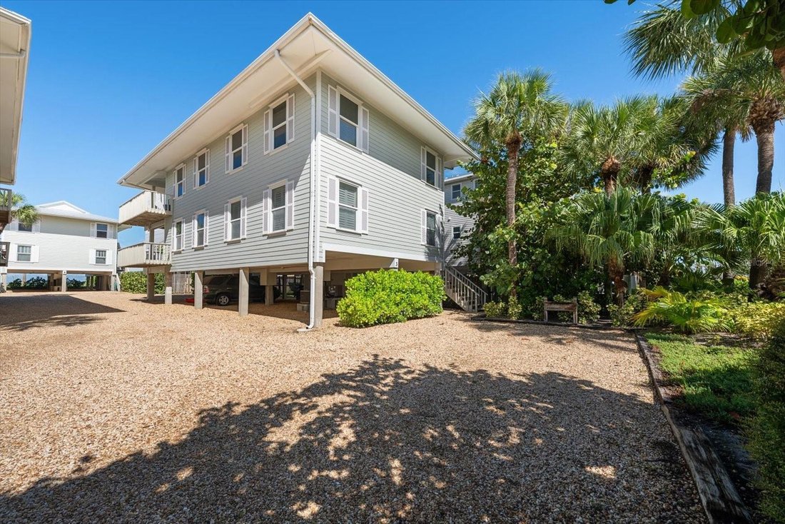 Condo in Indian Shores, Florida, United States 2 - 19009513