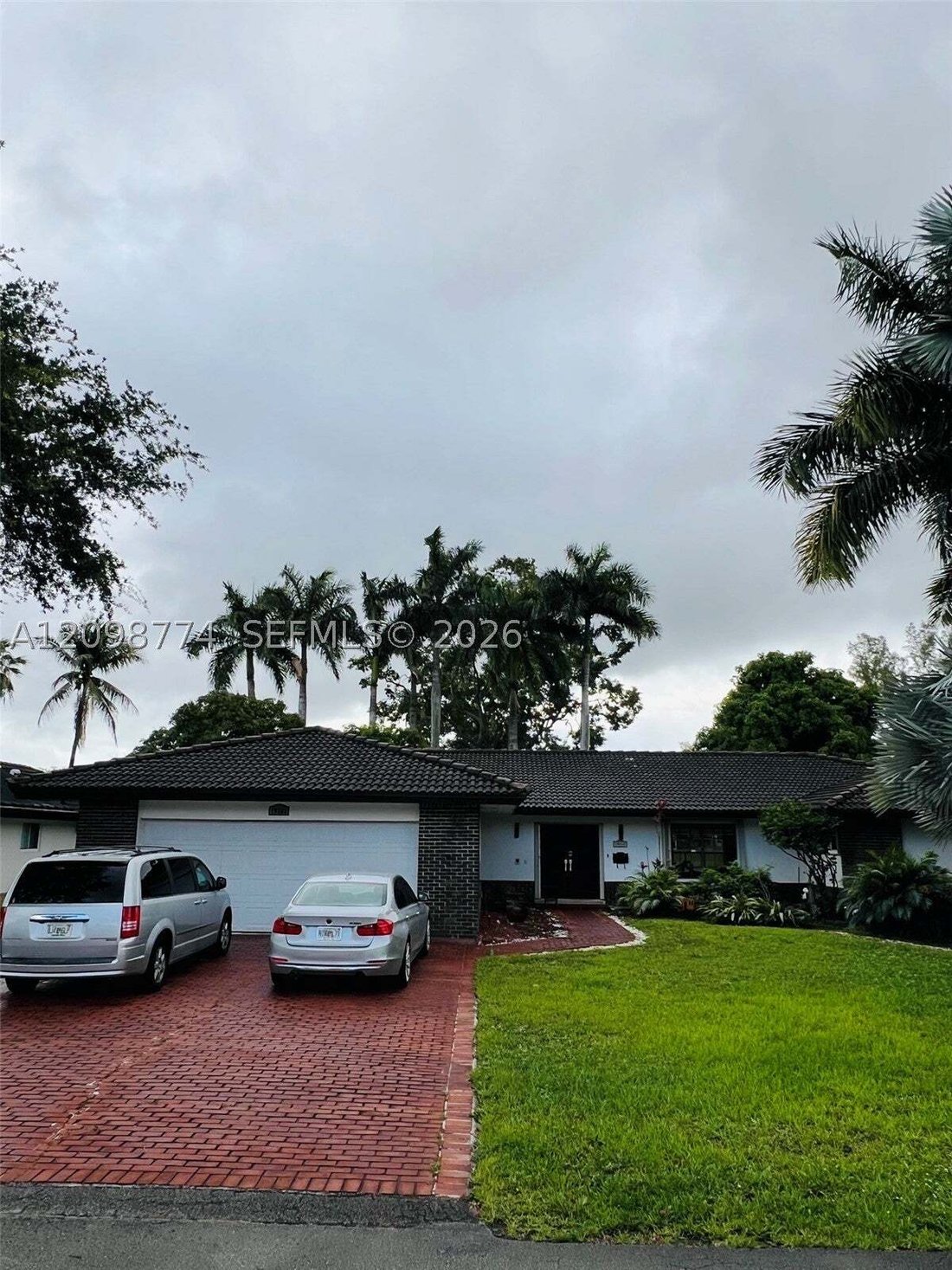 House in Hialeah, Florida, United States 4 - 19009592