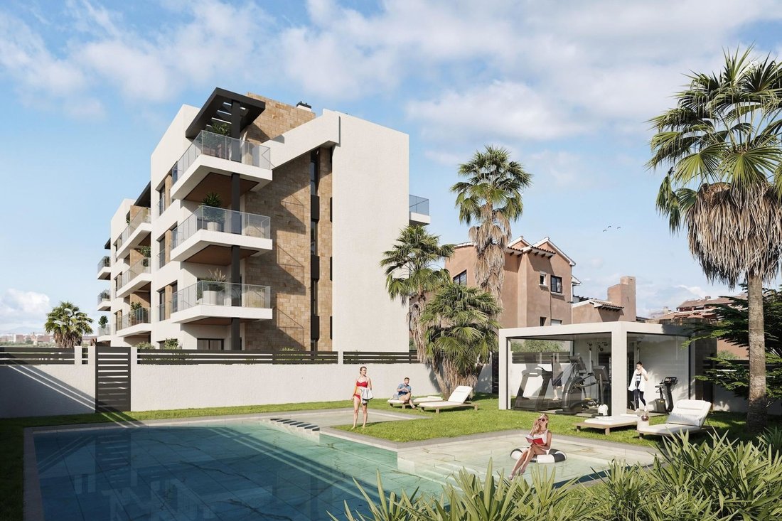 Villa in Torrevieja, Valencian Community, Spain 3 - 19010633