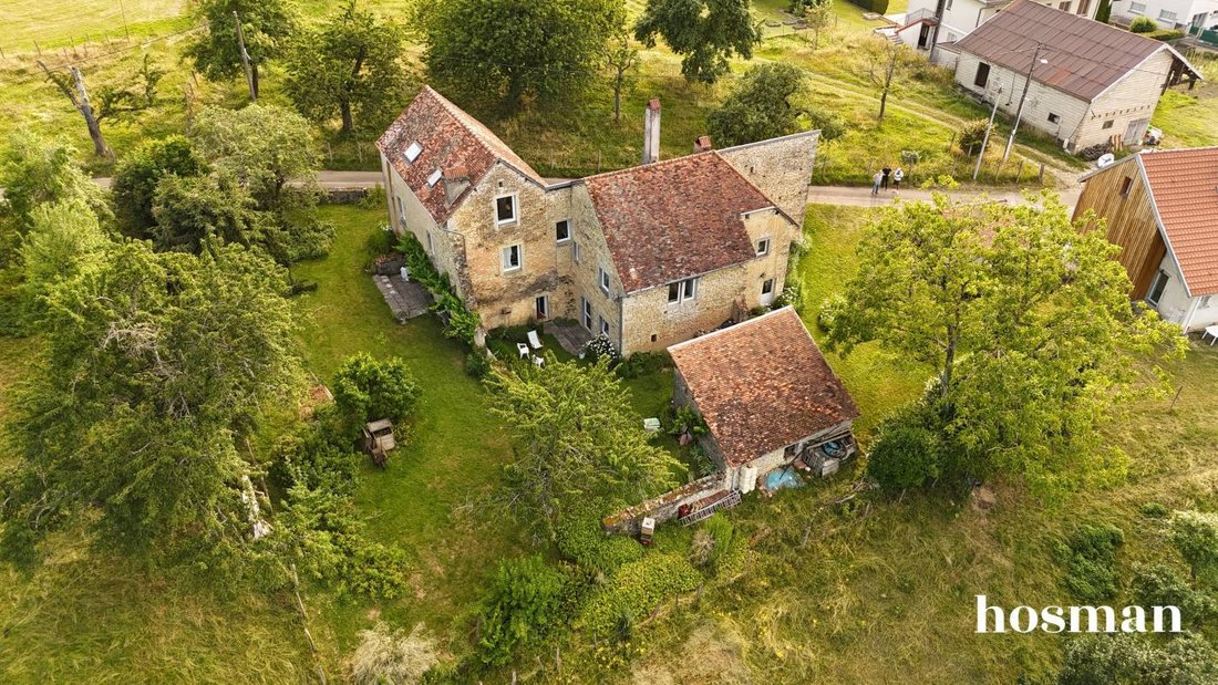 Maison à Montferrand-le-Château, Bourgogne-Franche-Comté, France 1 - 19015024