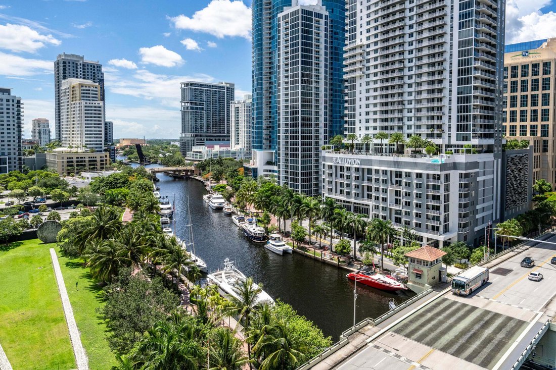Condo in Fort Lauderdale, Florida, United States 4 - 19013238