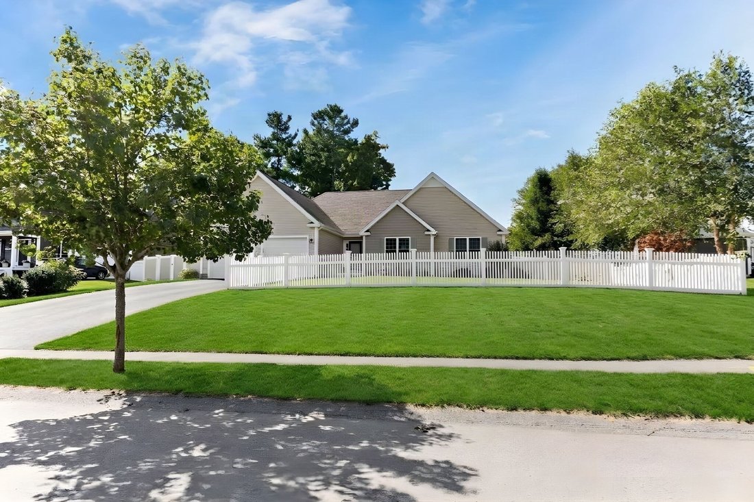 House in Dighton, Massachusetts, United States 3 - 19003873