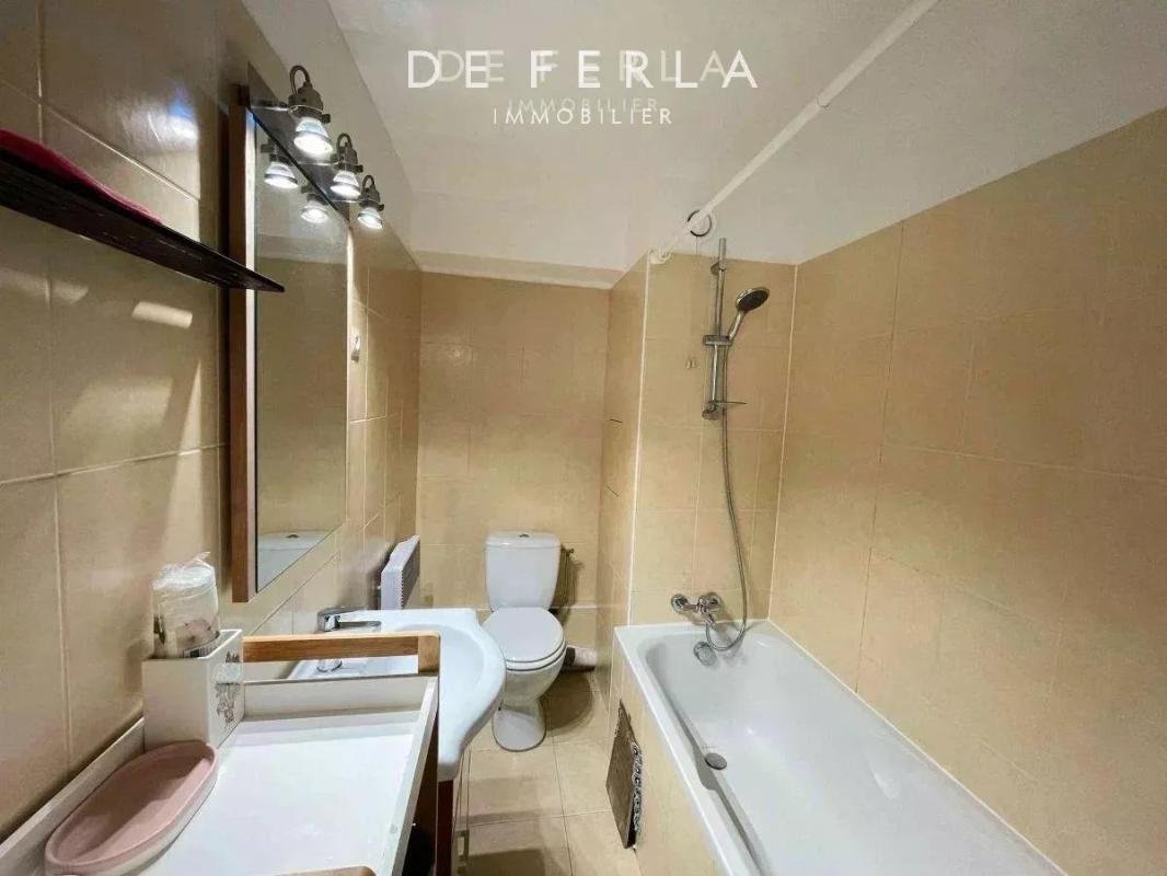 Apartment in Odéon, Paris 6e Arrondissement, Paris 5 - 19015073