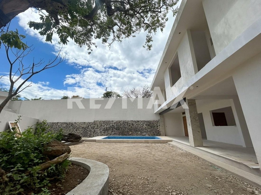 House in Cuernavaca, Morelos, Mexico 1 - 19011730