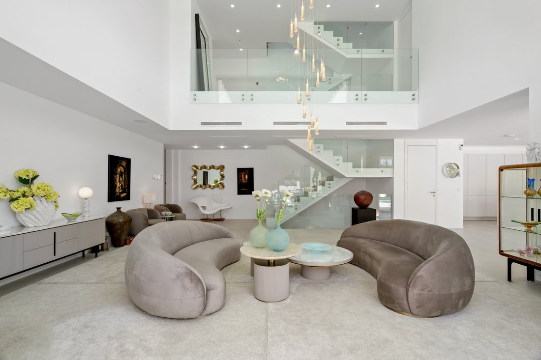 Villa in San Pedro de Alcantara, Andalusia, Spain 5 - 19008773