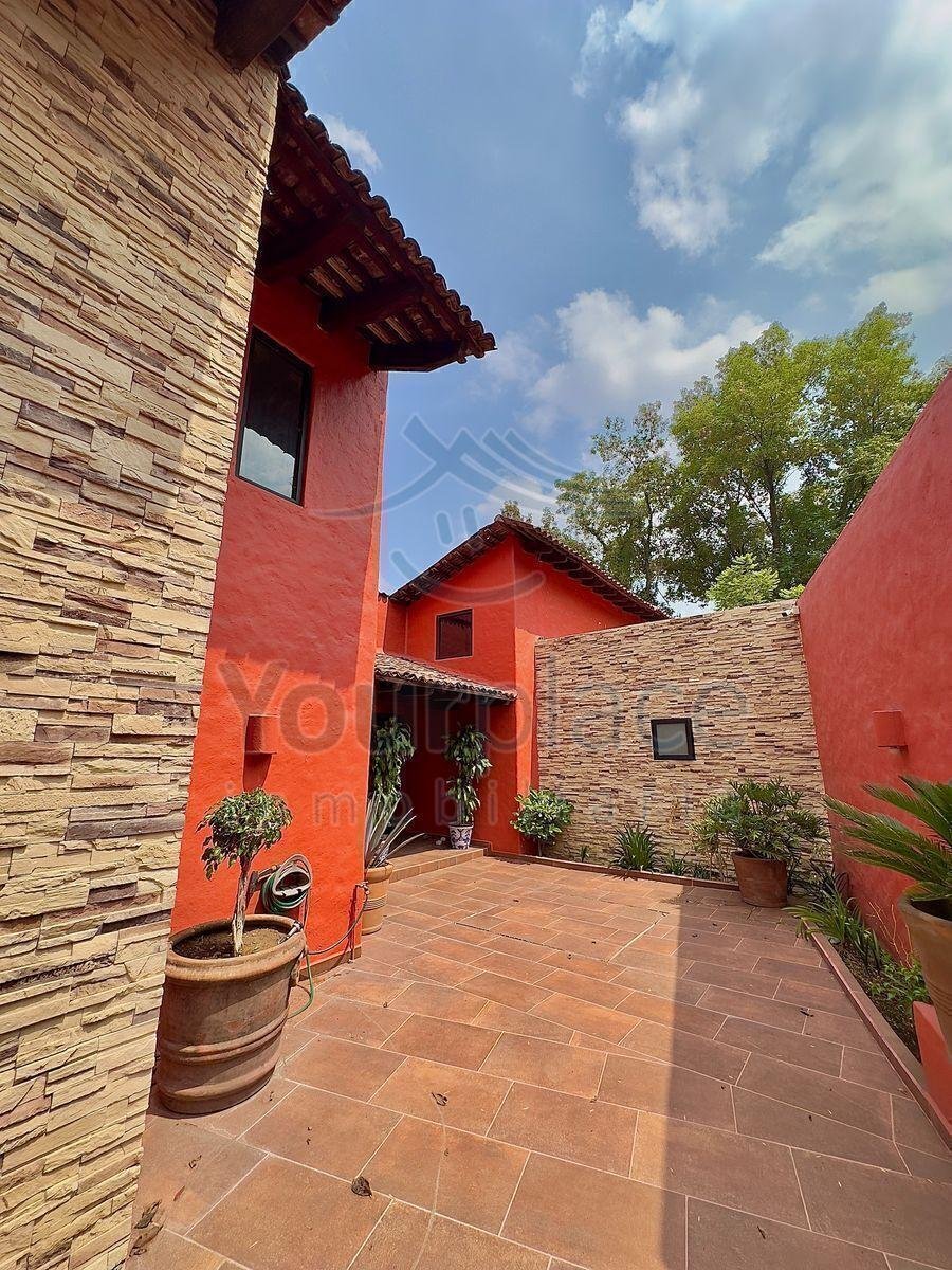 House in Cuernavaca, Morelos, Mexico 1 - 19011830